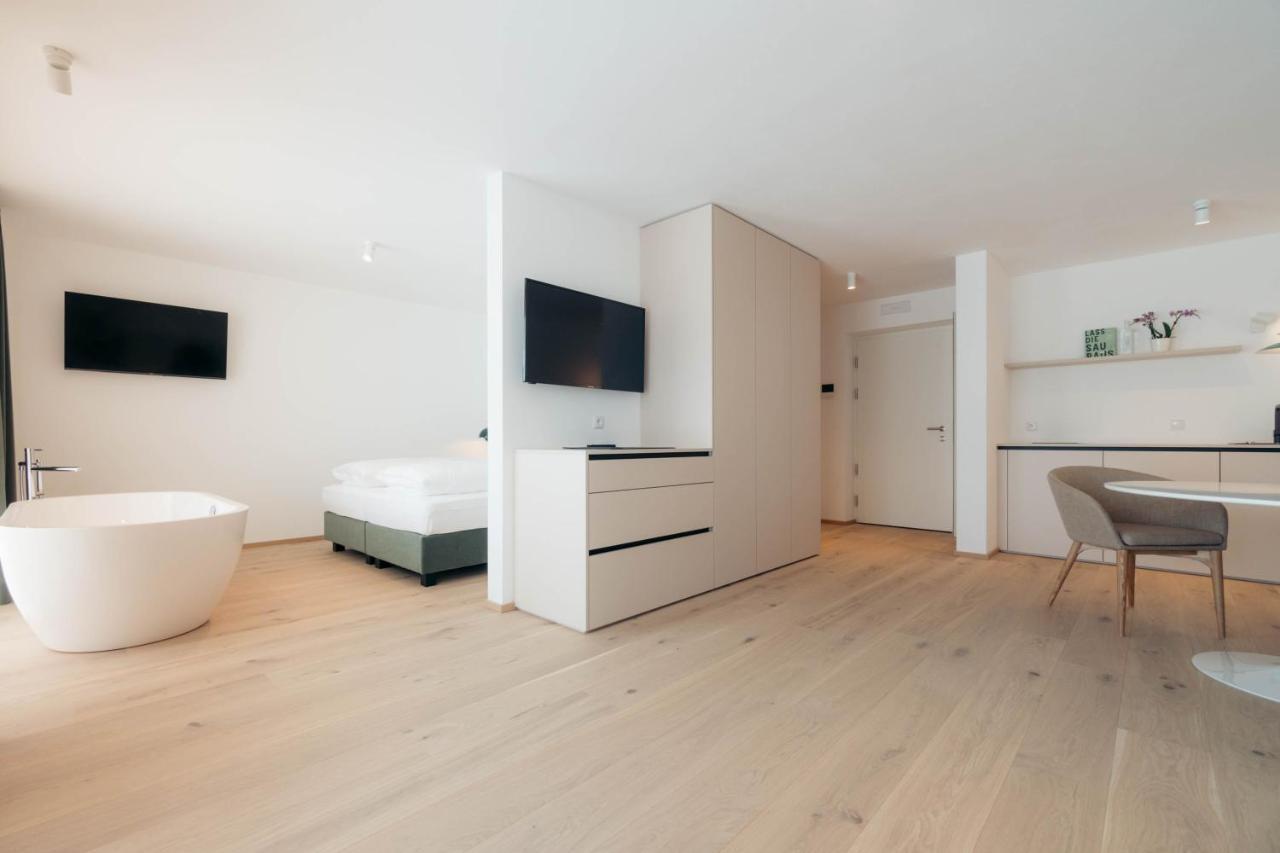 Anett Hotel 4*