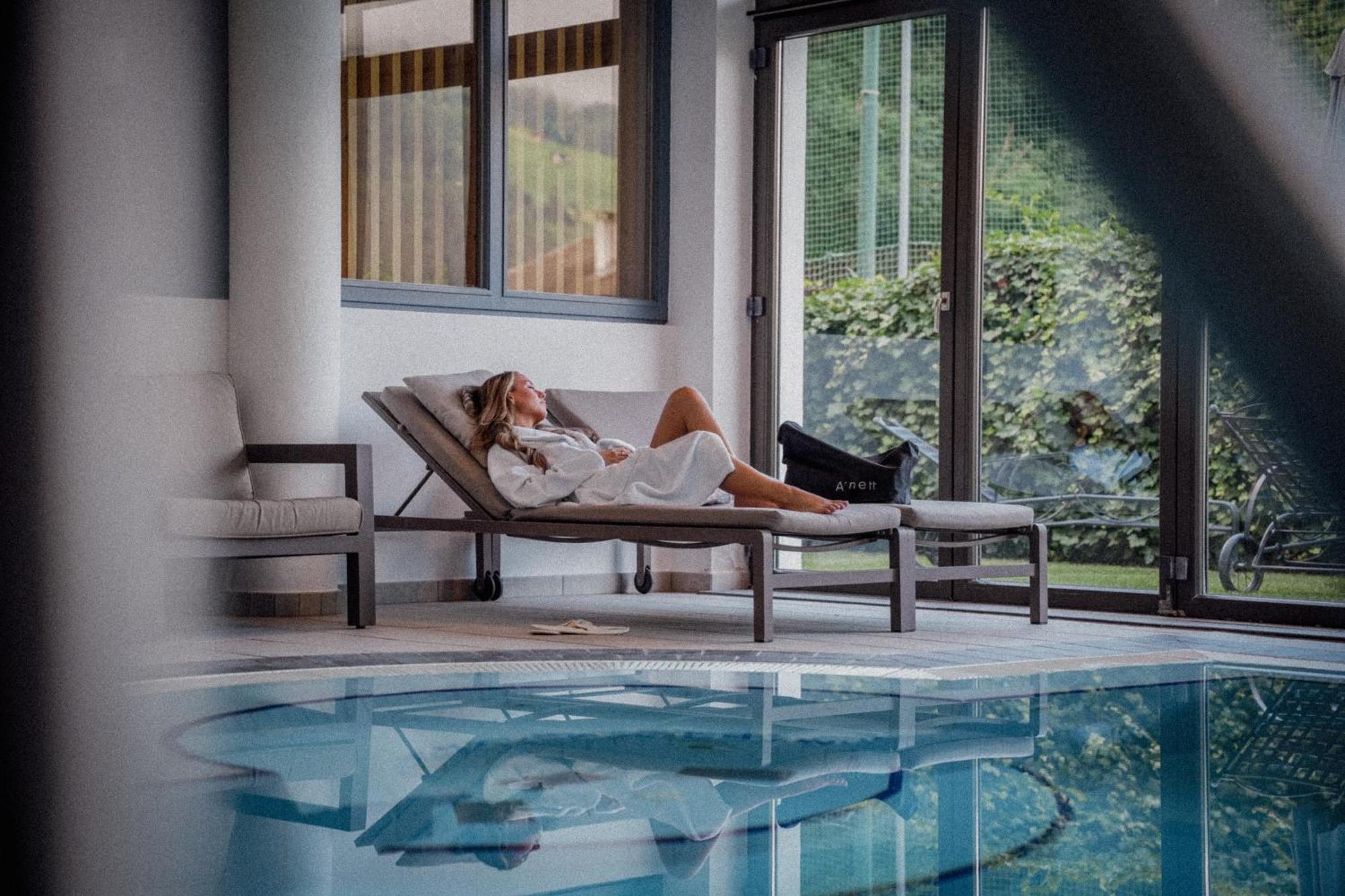 Anett Hotel